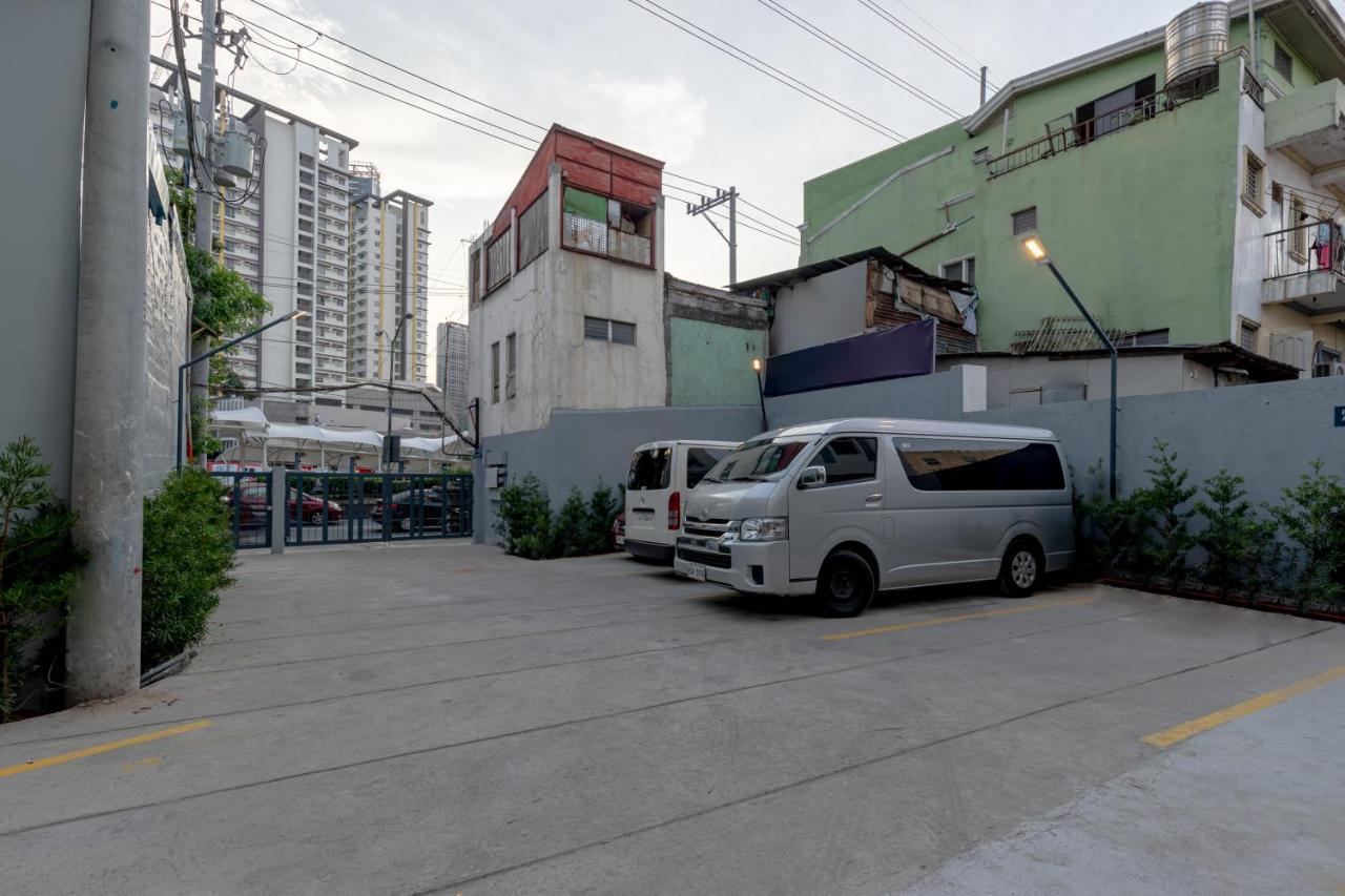 Ihotel Uptown Bgc Taguig Exterior foto